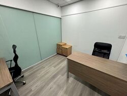 Highland Centre (D19), Office #497356111